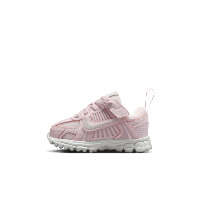 Nike Vomero 5 Big Kids' Shoes. Nike.com